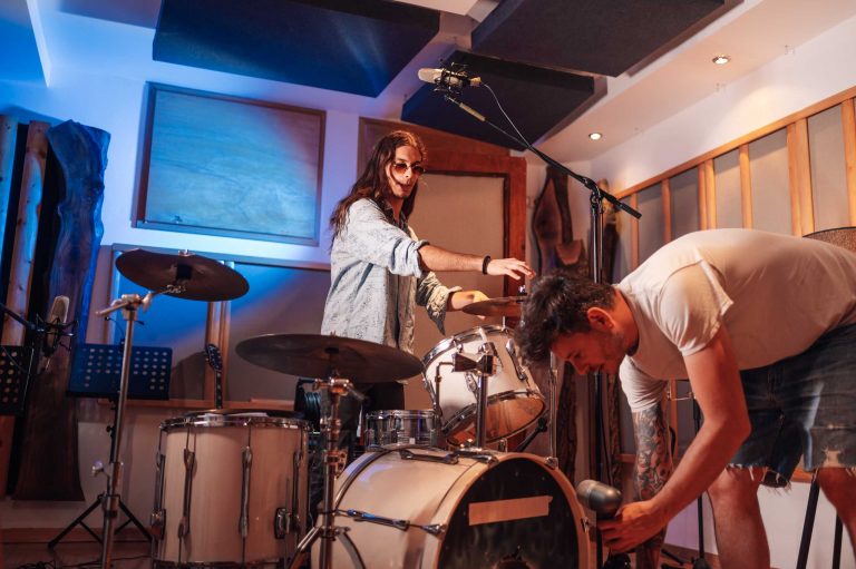 How to Stay Motivated When Learning Drums